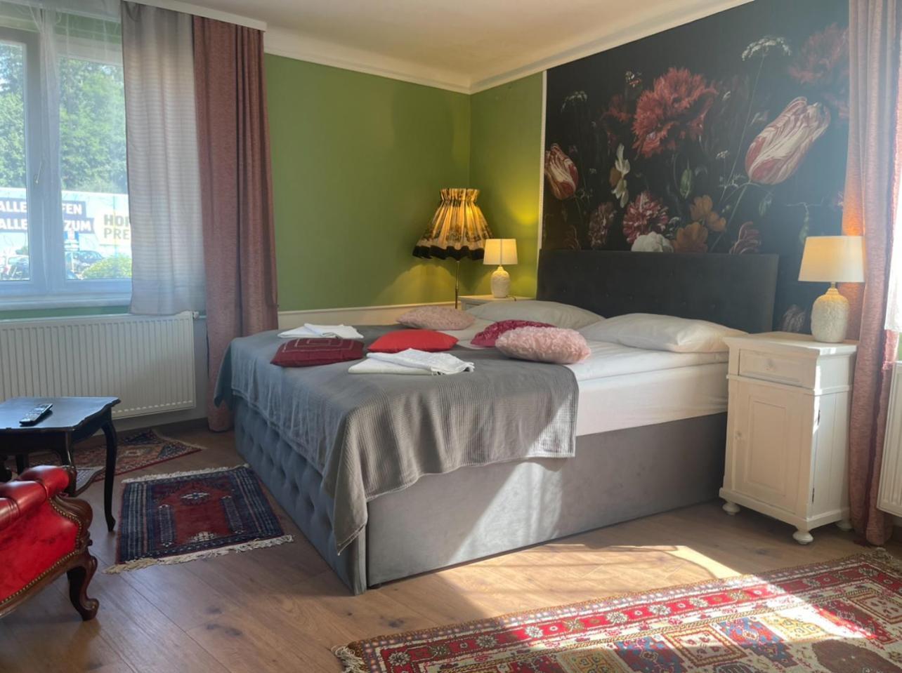 Corso, Zimmer & Fruehstueck Pressbaum Esterno foto
